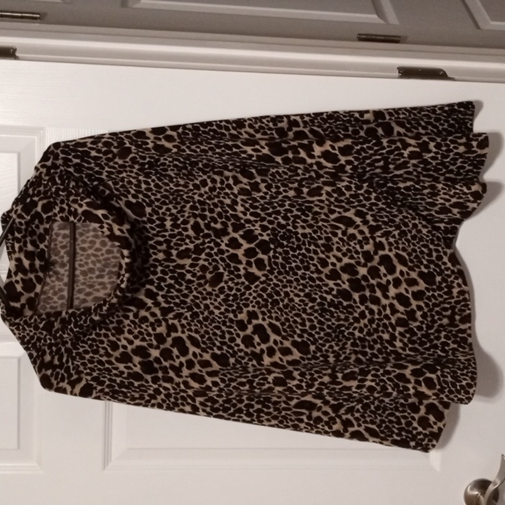 Lapis size large cape